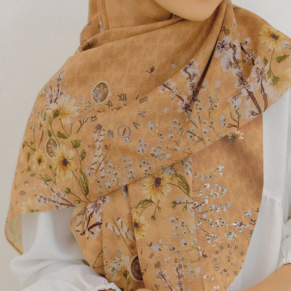 Juwita Scarf - Gold - Image 3