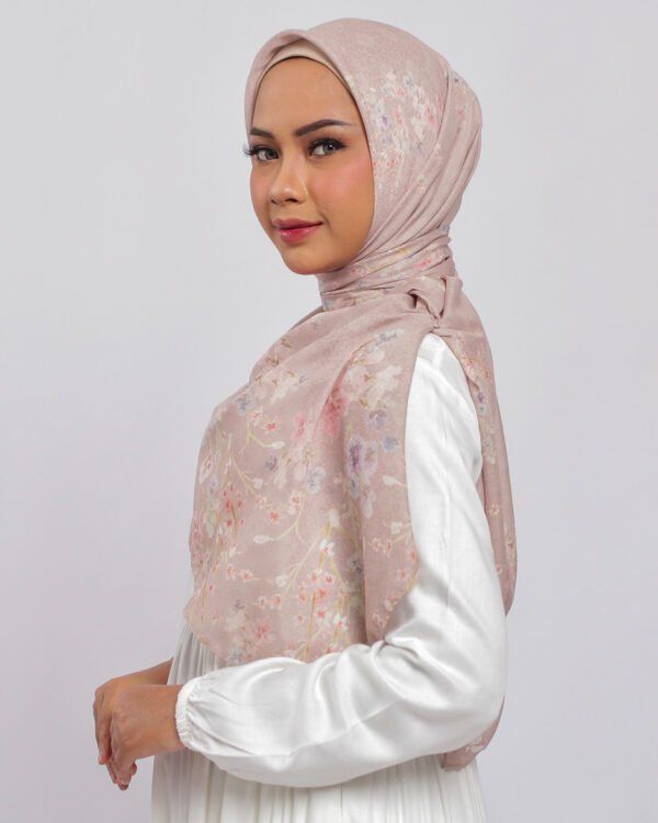 Karima Scarf - Tapioca - Image 3