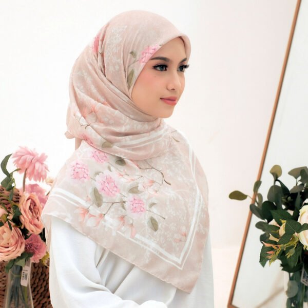 Utari Scarf - Afterglow - Image 4