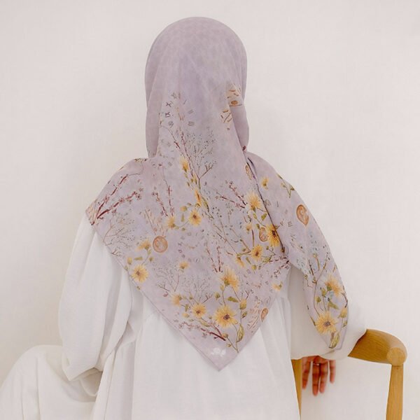 Juwita Scarf - Whisper - Image 4
