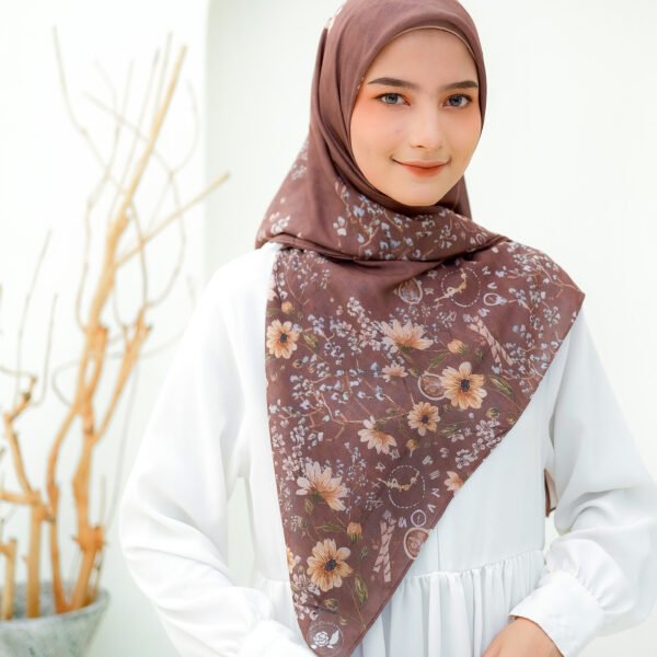 Juwita Scarf - Wood - Image 2
