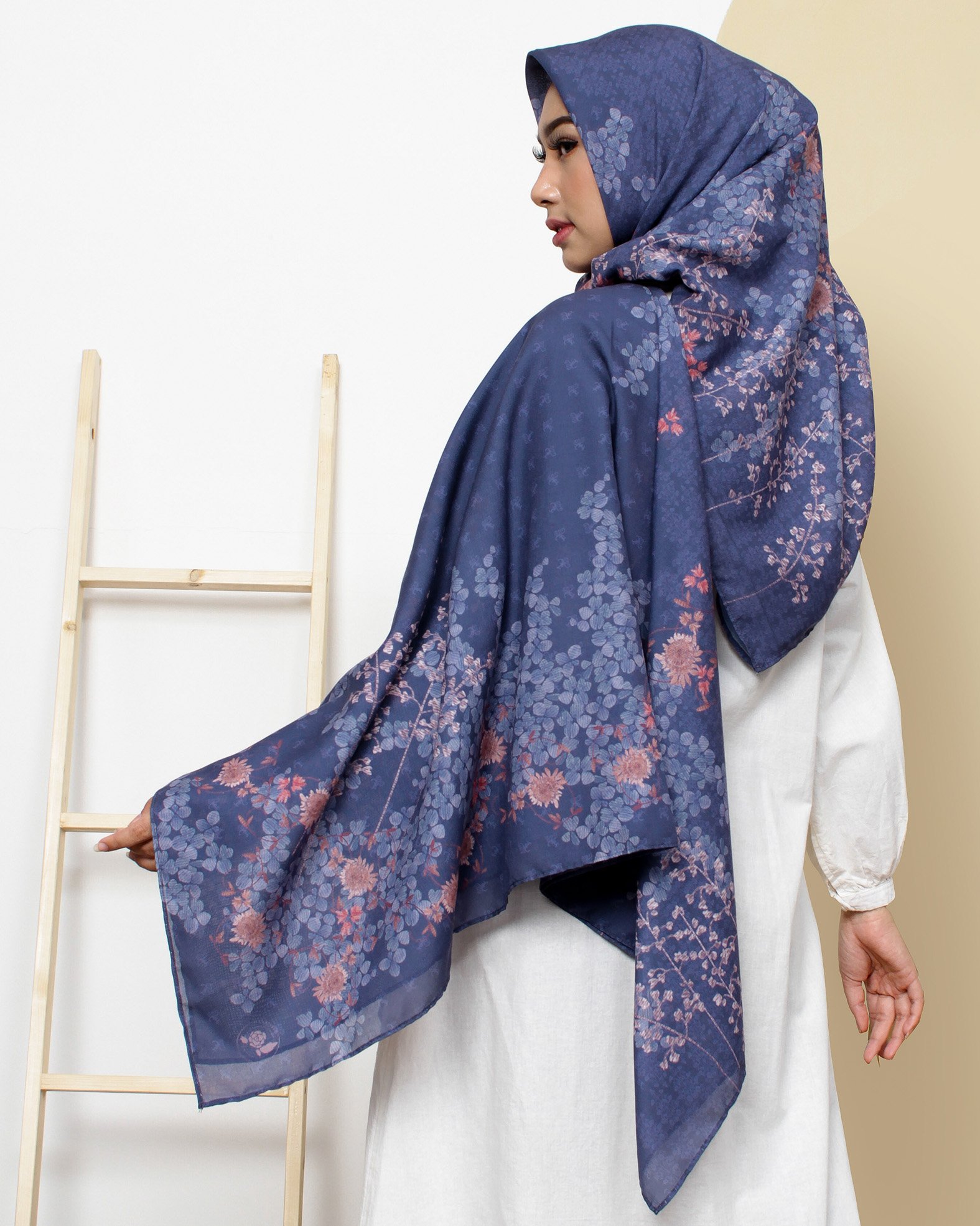 Annasha Scarf - Midnight