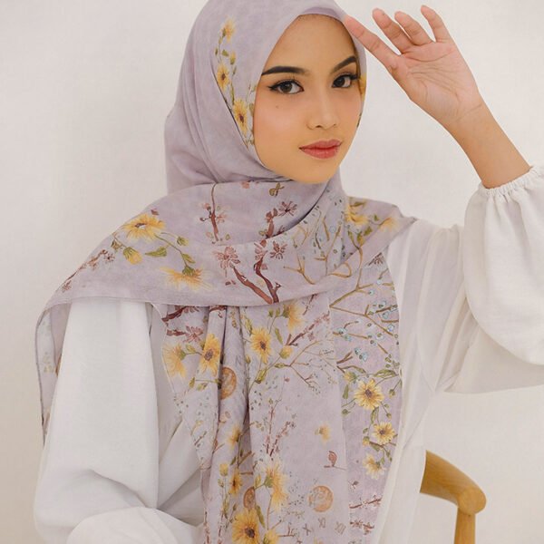 Juwita Scarf - Whisper