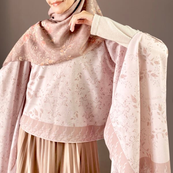 Kavia - Blouse Outer - Image 2