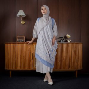 Kavia - Dress Outer